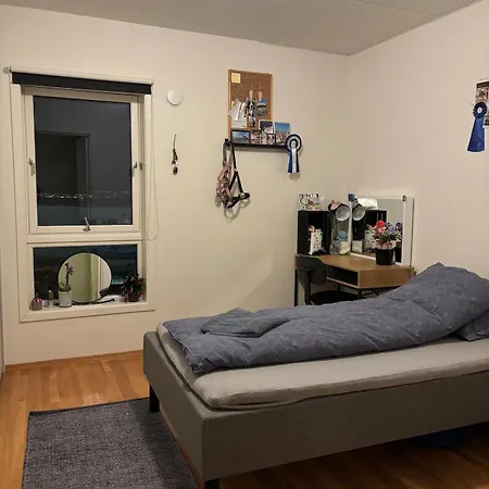 Leilighet Cozy And 3 Bedroom Tromsø