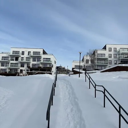 Cozy And 3 Bedroom *